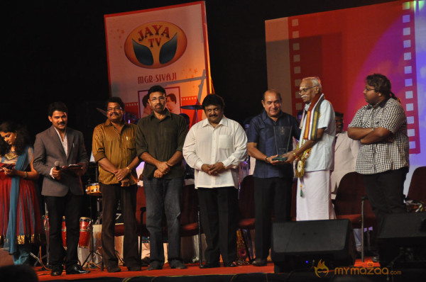 V4 Entertainers Film Awards 2013 