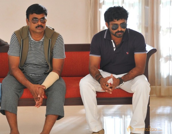 Vaarayo Vennilave Movie Latest Photos