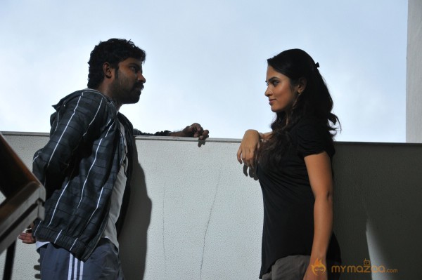 Vaarayo Vennilave Movie Latest Photos