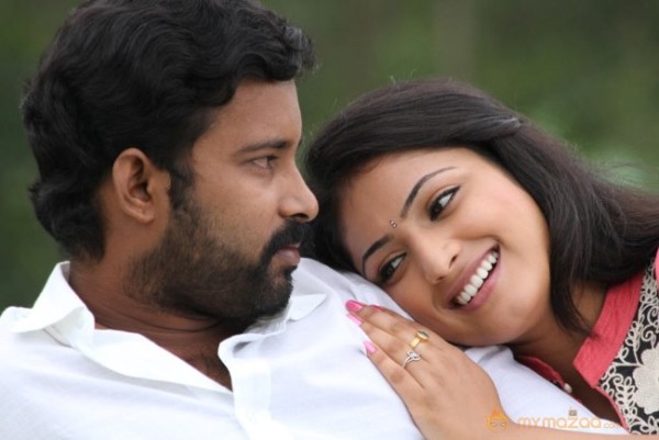 Vaarayo Vennilave Tamil Movie Stills