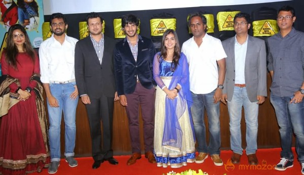 Vaayai Moodi Pesavum Movie Press Meet