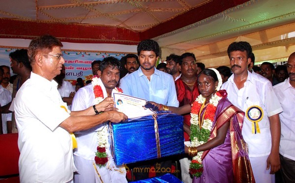 Vijay At Fans Wedding