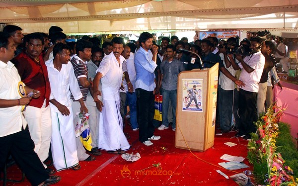 Vijay At Fans Wedding