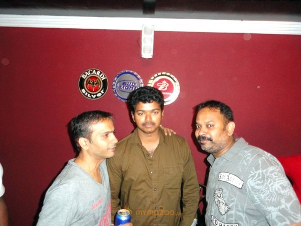 Vijay At Premji Amaran Birthday Bash