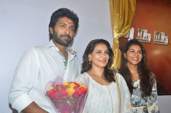 Vikram Prabhu New Movie Launch Stills