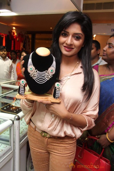 Vimala Raman At Trendz Life Style Expo2014