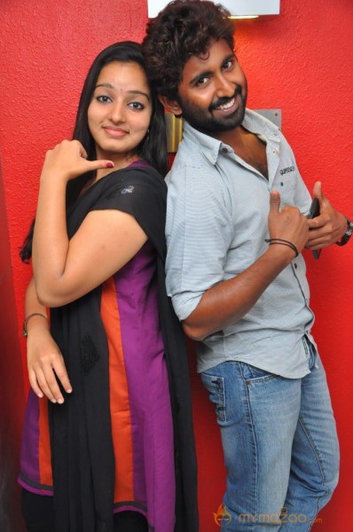 Vizha Tamil Movie Photos