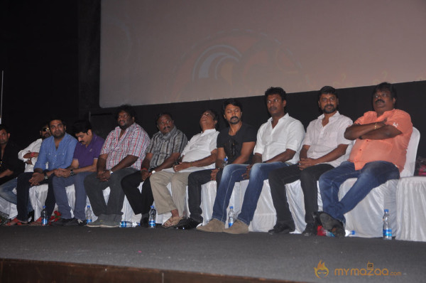 Yaaruda Mahesh Movie Trailer Launch  