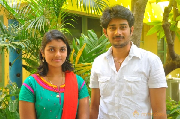 Yan Kadhal Puthithu Movie Interview Stills