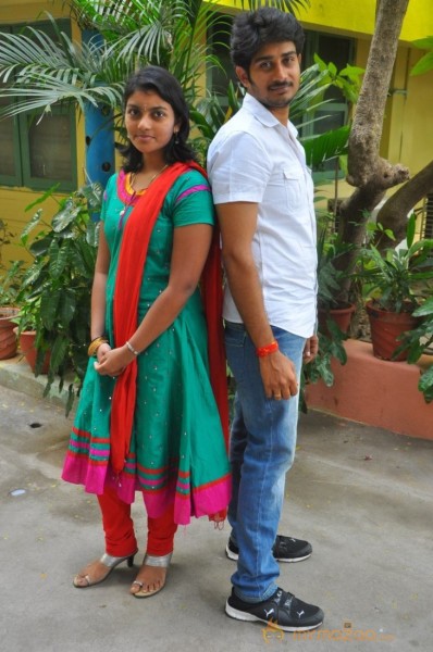 Yan Kadhal Puthithu Movie Interview Stills