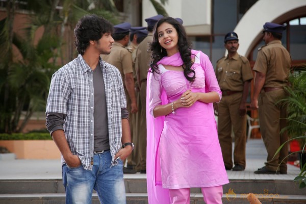 Yennamo Yedho Movie New Stills