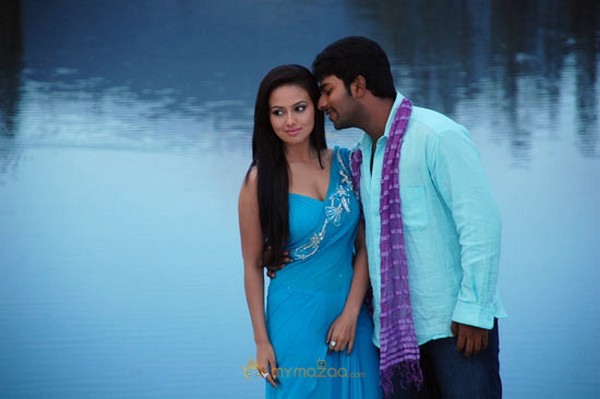 Aayiram Vilakku Movie Stills