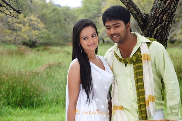 Aayiram Vilakku Movie Stills