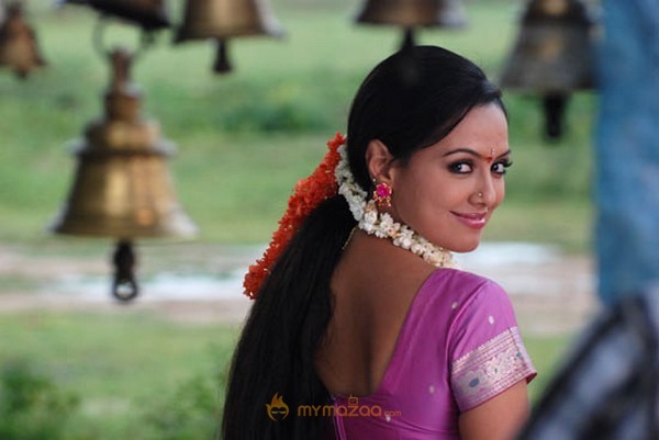 Aayiram Vilakku Movie Stills