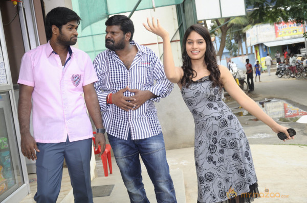 Adhu Vera Idhu Vera Movie Stills 