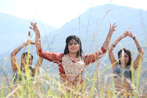 Adra Machan Visilu Movie Stills