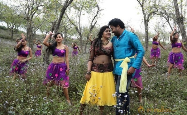 Adra Machan Visilu Tamil Film Stills