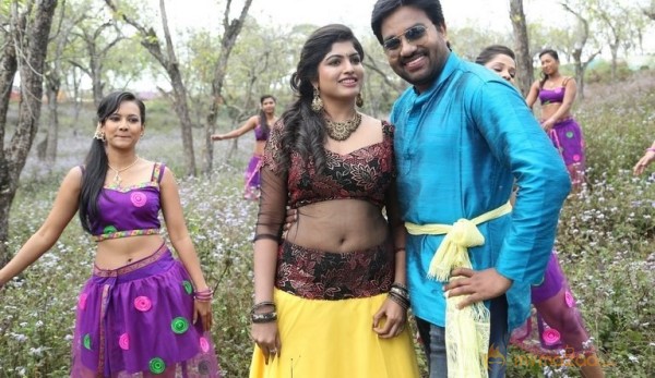 Adra Machan Visilu Tamil Film Stills