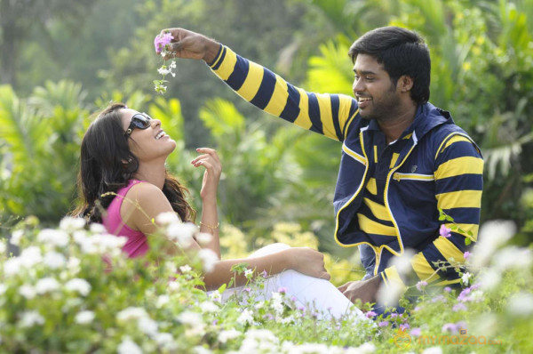 Athu Vera Ethu Vera Movie Stills 