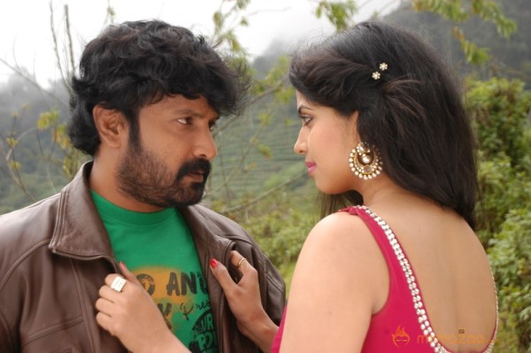 Avan Aval New Tamil Movie Stills