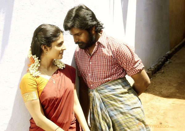 Azhagu Magan Movie Stills 