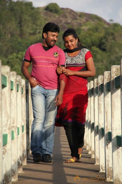 Bhuvanak Kadu Movie Stills 