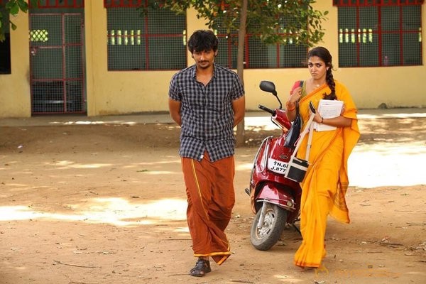 Coming Soon Tamil Flick: Thirunaal Movie new stills