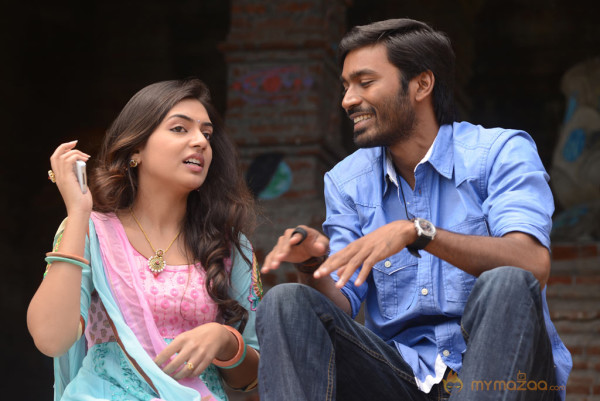 Dhanush's Naiyandi Movie Stills 