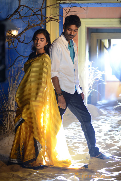 Dhanush's Naiyandi Movie Stills 