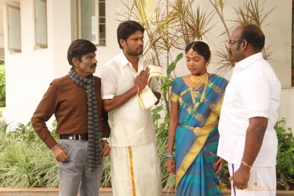 Enakku Veru Engum Kilaigal Kidaiyathu Movie Stills