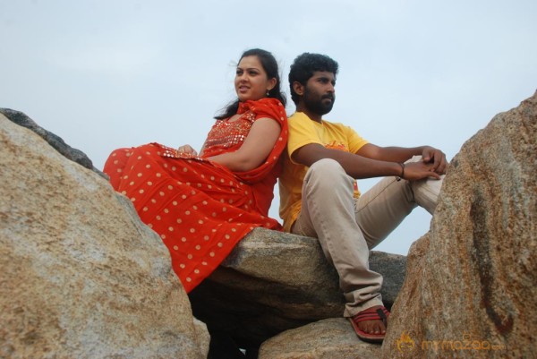 Endrume Aandham Movie Stills 