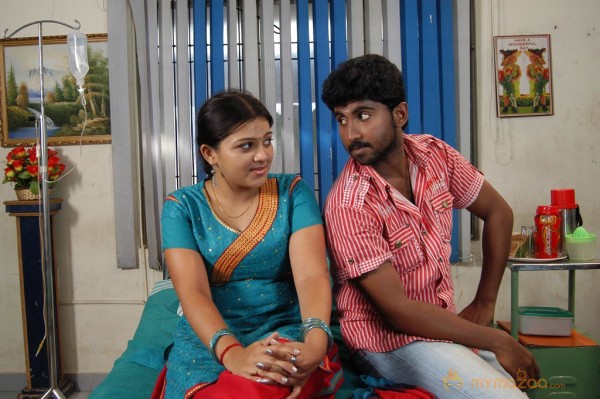 Endrume Aandham Movie Stills 