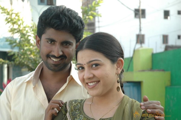 Endrume Aandham Movie Stills 