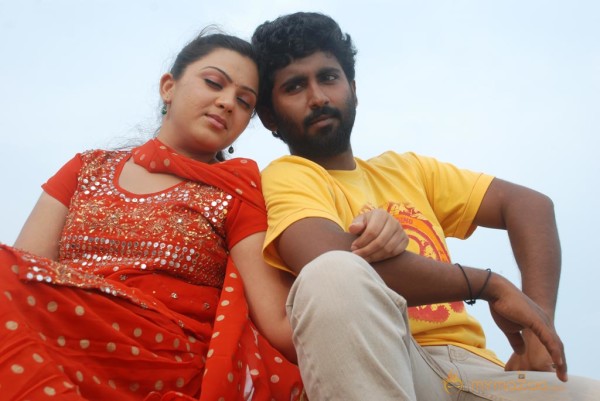 Endrume Aandham Movie Stills 