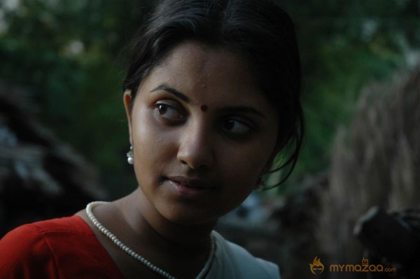 Gnana Kirukkan Movie Stills 