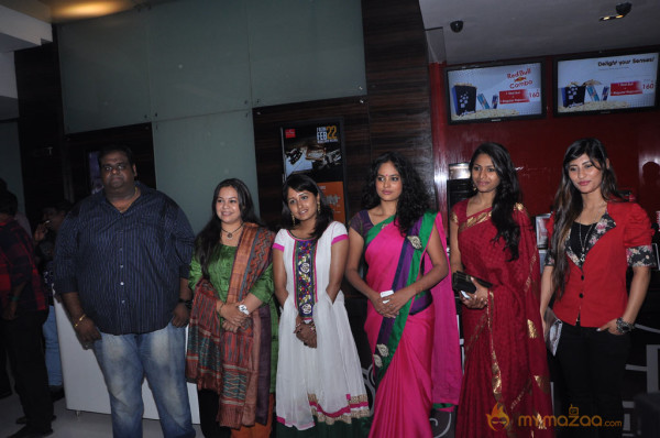 I Na Movie Launch Stills 