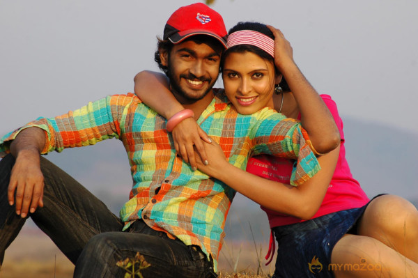 Ilamai Kadhal Movie Stills  