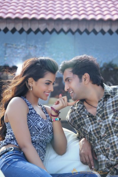 Innimey Ippadithaan Movie Latest Stills