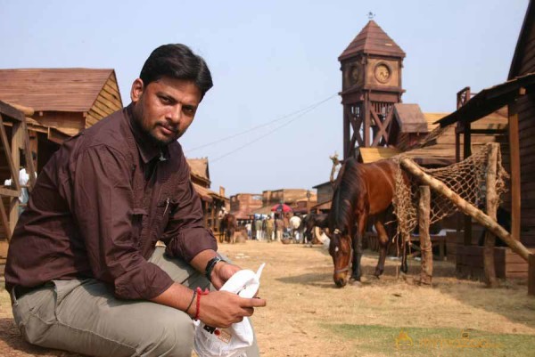 Irumbu kottai Murattu Singam working stills 