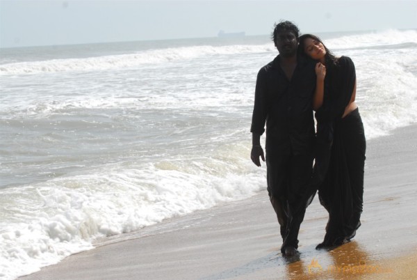 Jigina Tamil movie latest stills