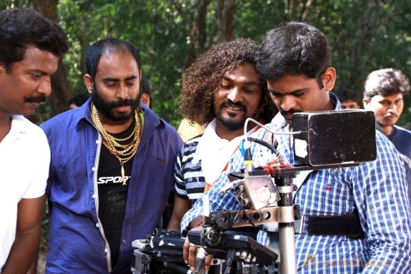 Kaaval movie working stills