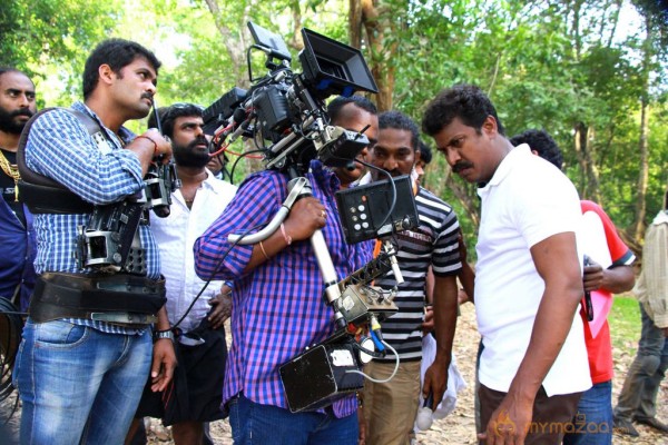 Kaaval movie working stills