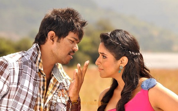 Kaavalan New Stills 