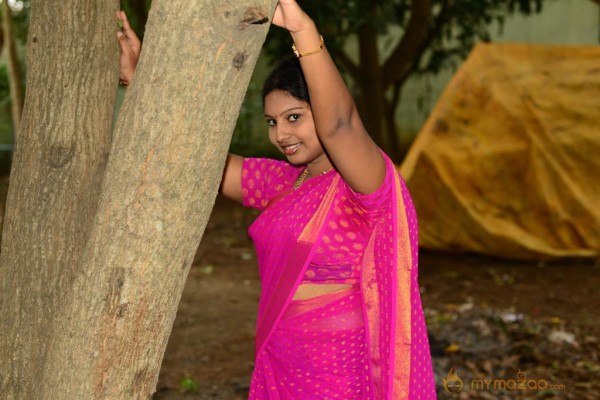 Kadhal Theeyai Kaiyil Edu Movie Stills 