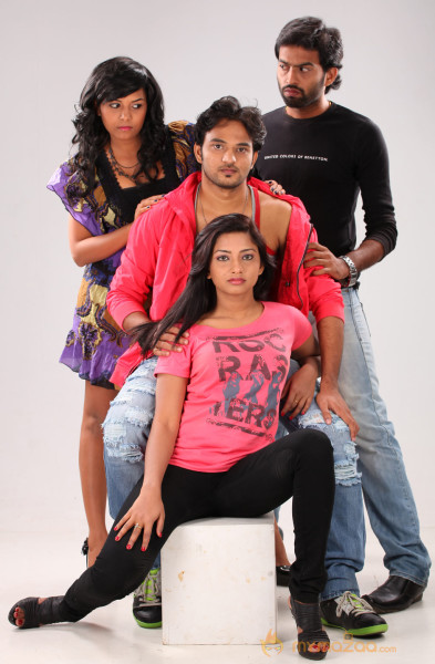 Kadhal Vazhakku Movie Stills 