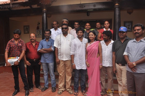  Kadhal Vazhakku Movie Working Stills 