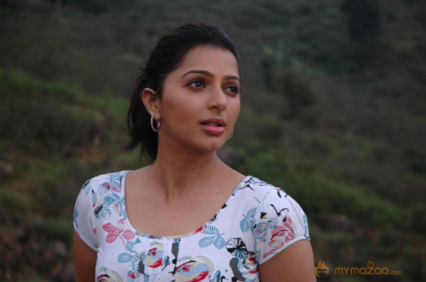 Kalavadiya Pozhuthugal Movie Stills 