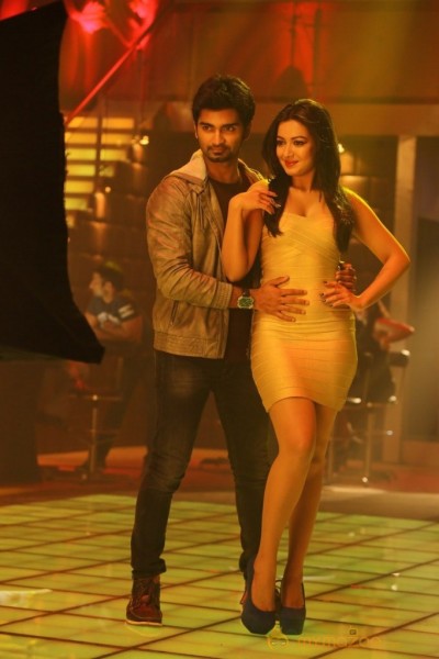 Kanithan Movie Hd Photos Stills