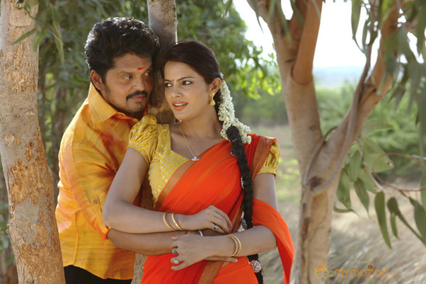 Kanniyum Kaaliyum Sema Kaadhal Movie Stills 