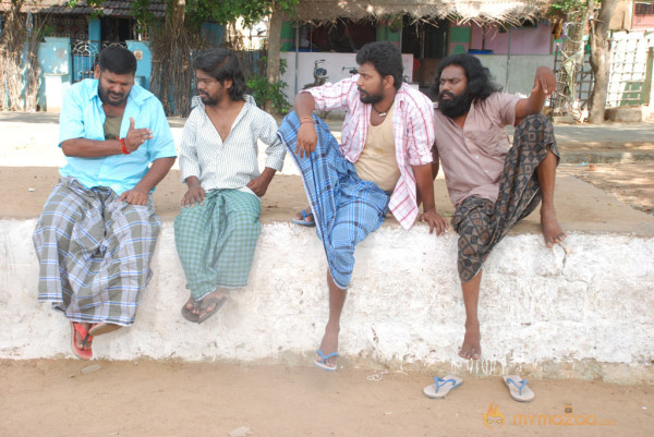 Kannukulle Tamil Movie Stills 